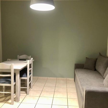 Unique View Apartments 阿尔戈斯托利翁 外观 照片